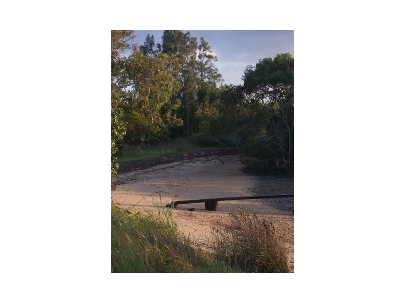 22 Koonwarra, Macleay Island QLD 4184