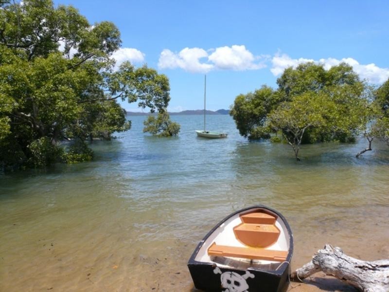 22 Koonwarra, Macleay Island QLD 4184