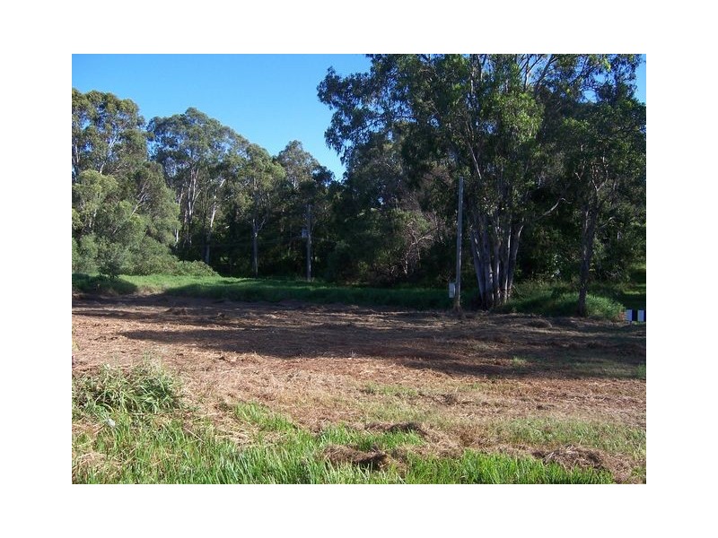 19 Coffea, Macleay Island QLD 4184