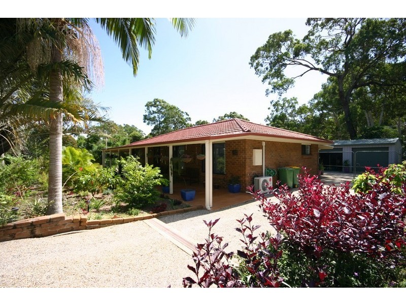 3 Barramundi Street, Macleay Island QLD 4184