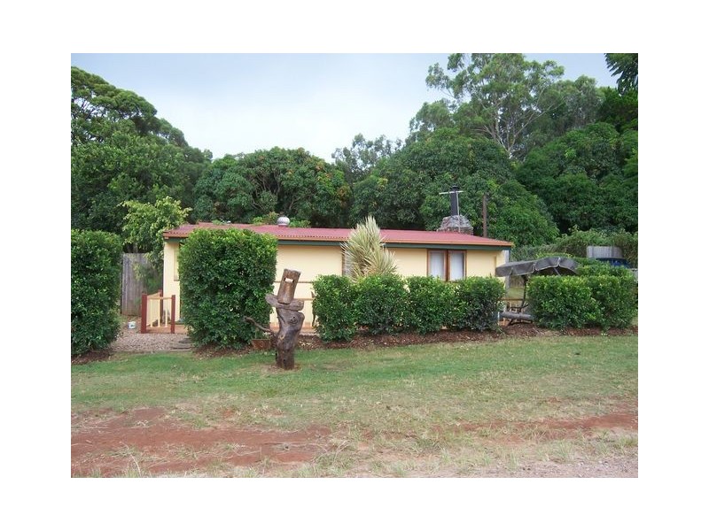 3 Marine Street, Macleay Island QLD 4184