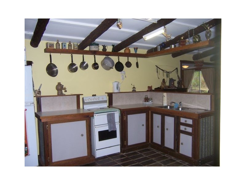 3 Marine Street, Macleay Island QLD 4184