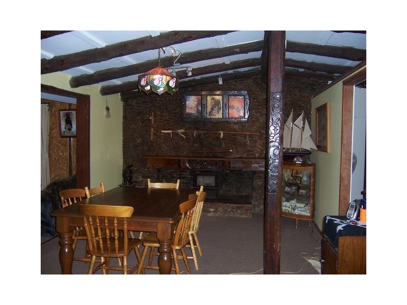 3 Marine Street, Macleay Island QLD 4184