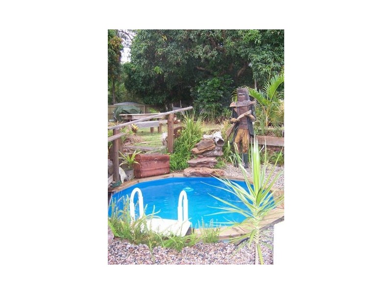 3 Marine Street, Macleay Island QLD 4184