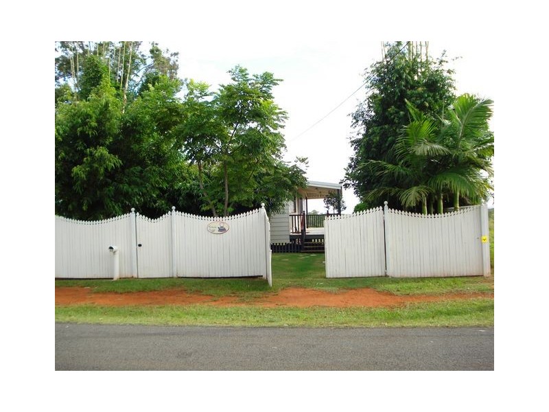 60 Treasure Island Avenue, Karragarra Island QLD 4184