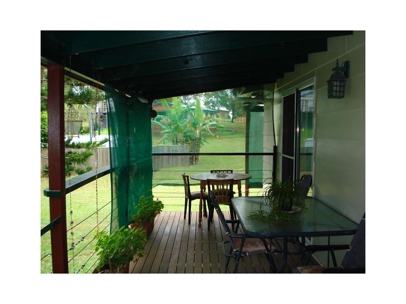 5 Basil Court, Lamb Island QLD 4184