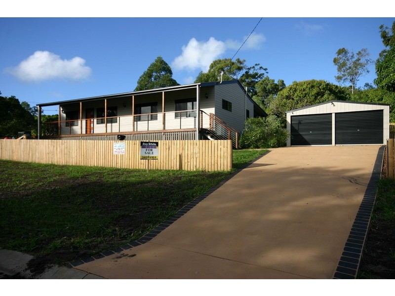 2 Duncan, Macleay Island QLD 4184