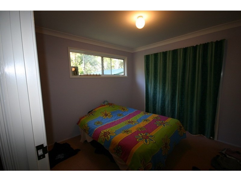 2 Wirralee Street, Macleay Island QLD 4184