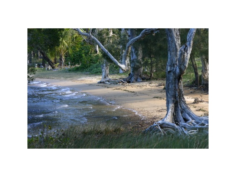 38 Nunkeri Drive, Macleay Island QLD 4184