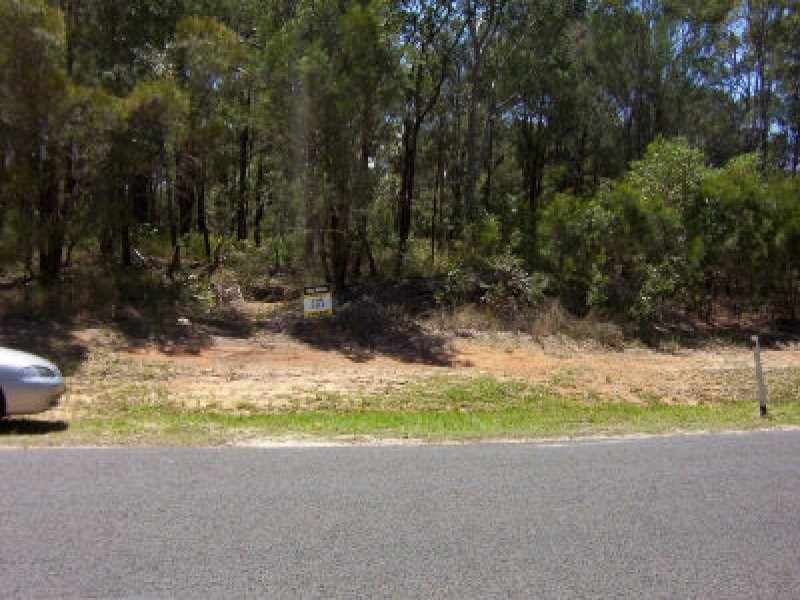 278 High Central Road, Macleay Island QLD 4184