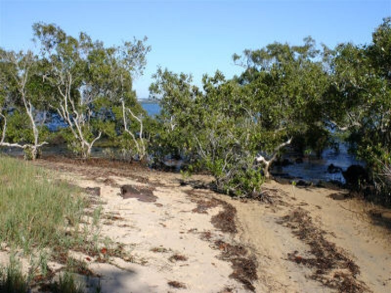 55 Attunga Street, Macleay Island QLD 4184