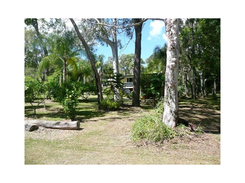 48 Coondooroopa Drive, Macleay Island QLD 4184