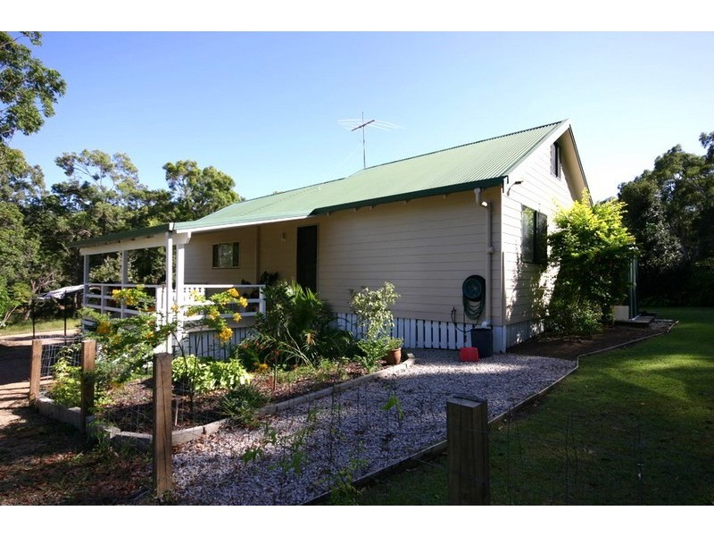 22 Devaney Street,, Macleay Island QLD 4184