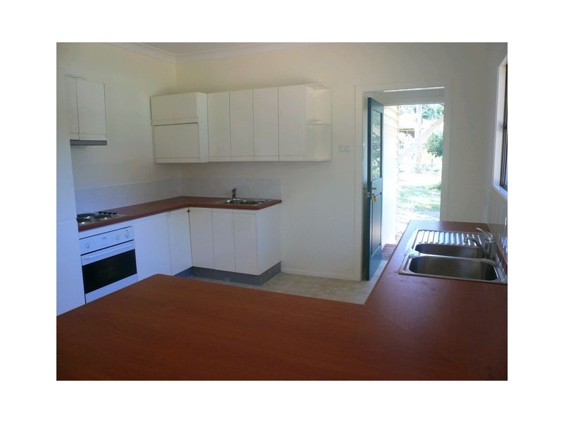 22 Tingara Street, Macleay Island QLD 4184