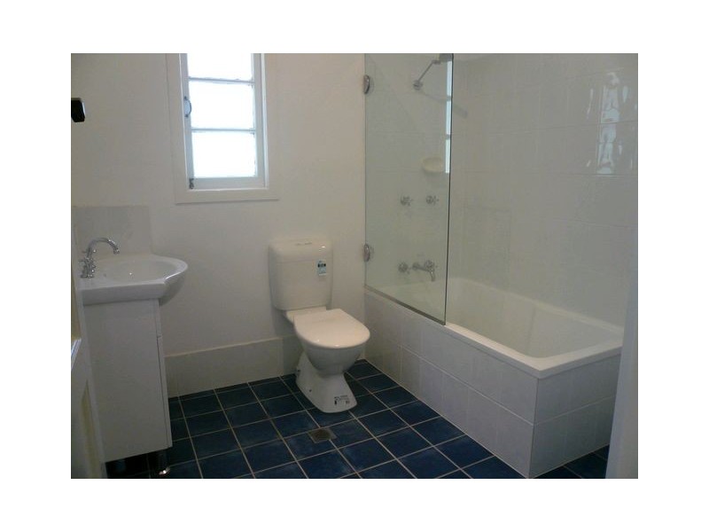 22 Tingara Street, Macleay Island QLD 4184