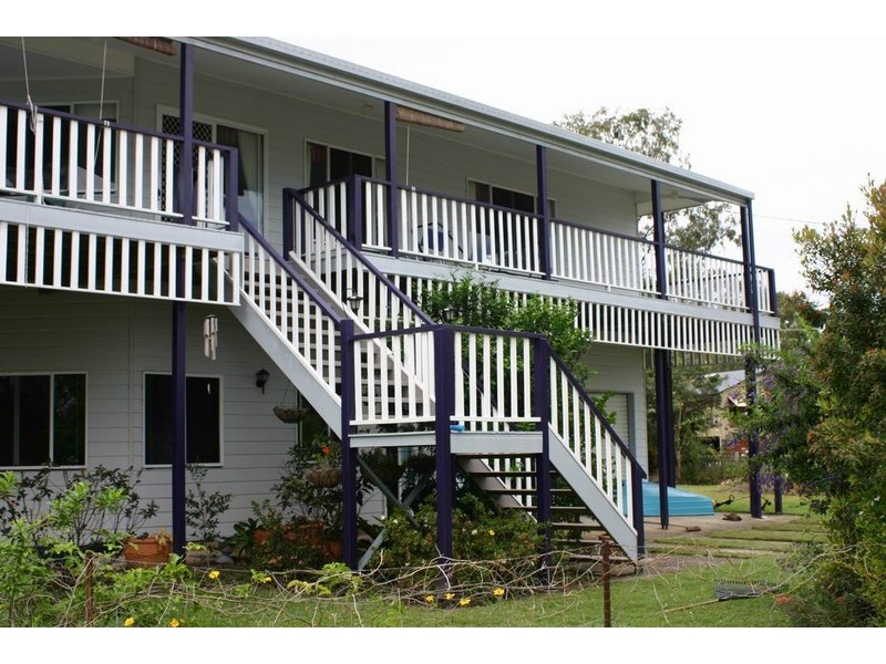 39 Tingara Street, Macleay Island QLD 4184