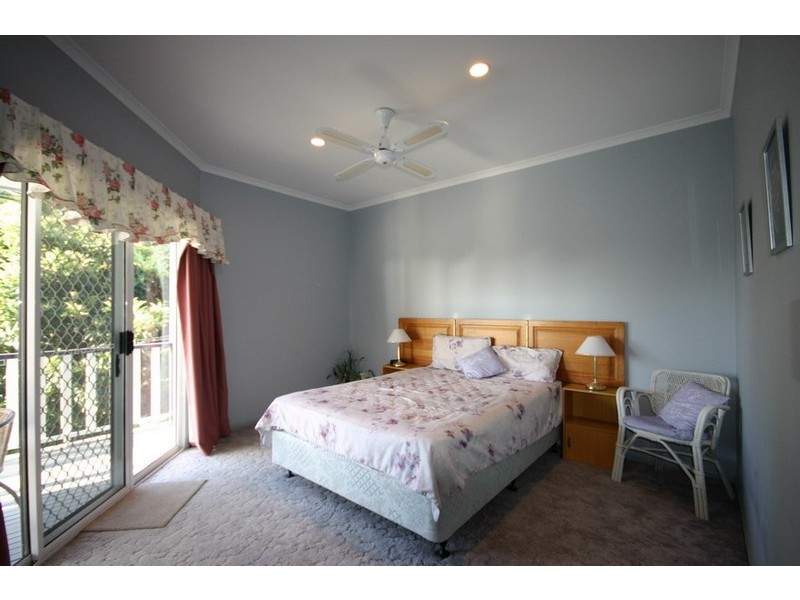 39 Tingara Street, Macleay Island QLD 4184