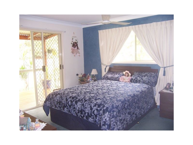 7 Wren Court, Macleay Island QLD 4184