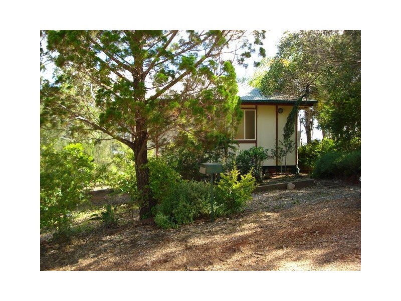 34 Goodsell Crescent, Lamb Island QLD 4184