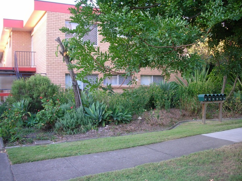 2/101 Gainsborough Street, Moorooka QLD 4105