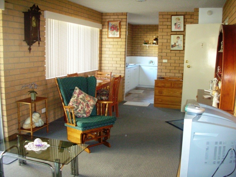 2/101 Gainsborough Street, Moorooka QLD 4105