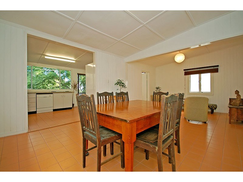 11 Kenway Street, Moorooka QLD 4105