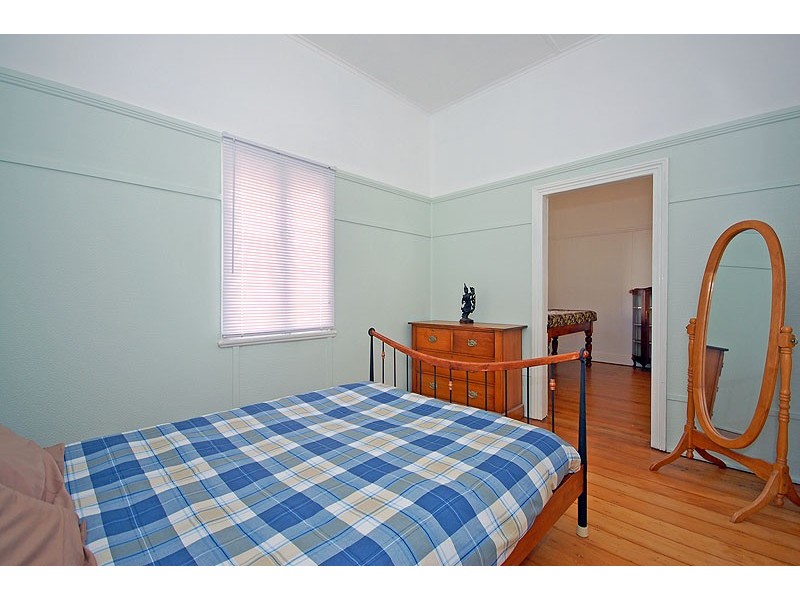 11 Kenway Street, Moorooka QLD 4105