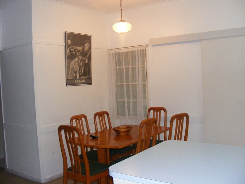 18 Nettleton Crescent, Moorooka QLD 4105