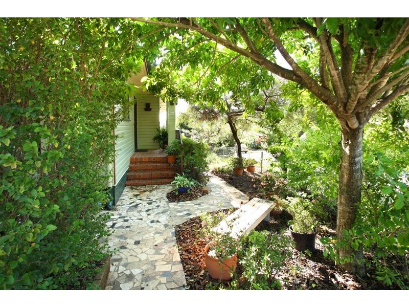 60 Mayfield Road, Moorooka QLD 4105