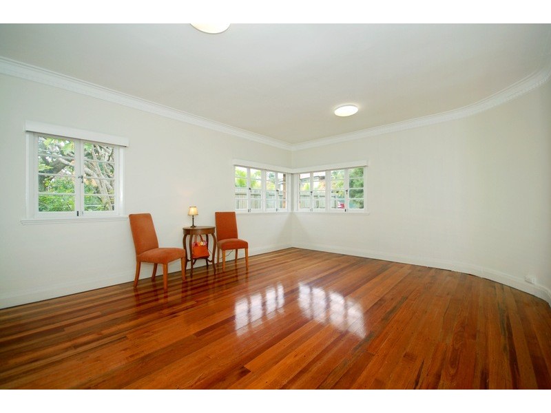 49 Vale Street, Moorooka QLD 4105