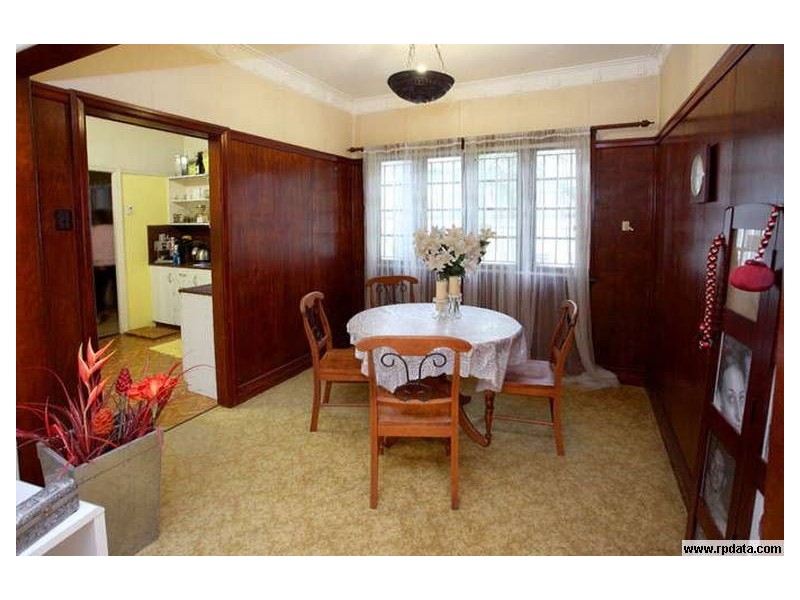 20 Dinmore Street, Moorooka QLD 4105