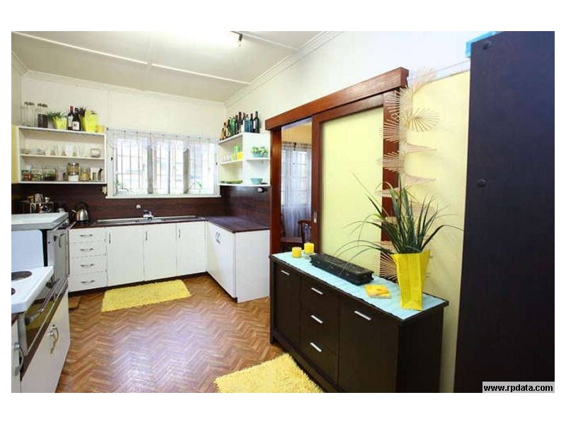 20 Dinmore Street, Moorooka QLD 4105