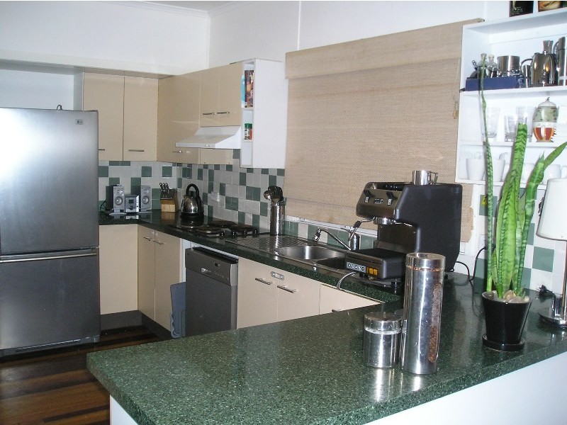 27 A Errington Street, Moorooka QLD 4105