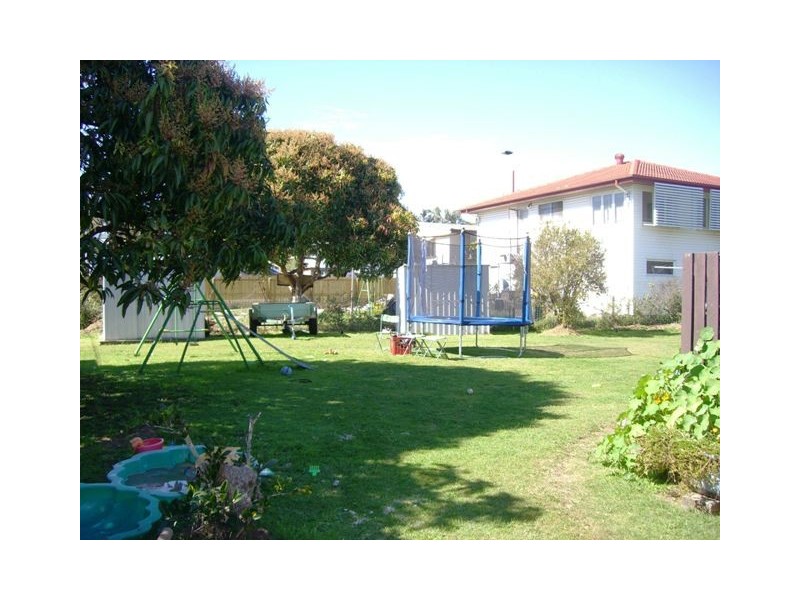 17 Desgrand Street, Archerfield QLD 4108