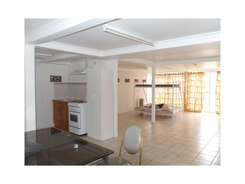 15A Gibson Street, Annerley QLD 4103