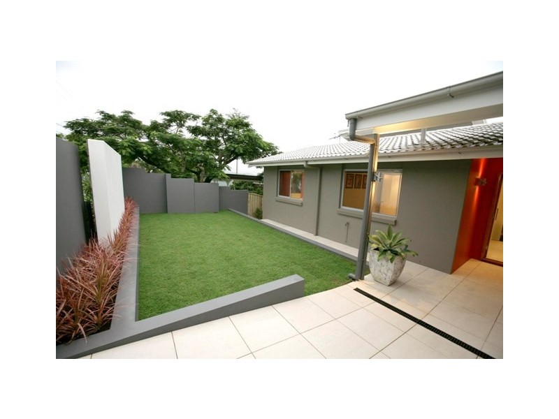 90 Bracken Street, Moorooka QLD 4105