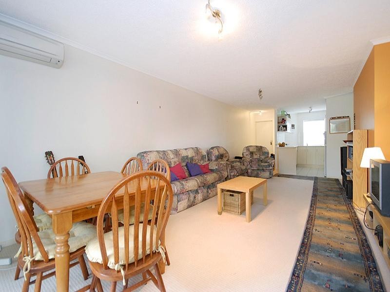 5/16 Wilkie Street, Yeerongpilly QLD 4105