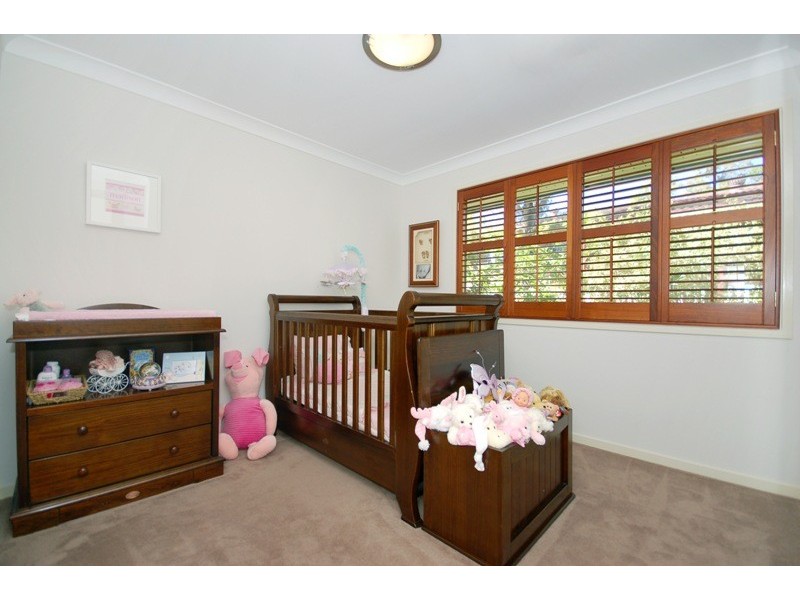 130 Gaynesford Street, Holland Park West QLD 4121