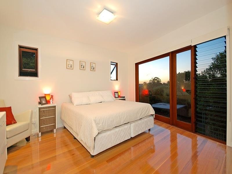 7 Sinclair Street, Moorooka QLD 4105