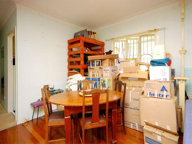 34 Newcastle Street, Fairfield QLD 4103