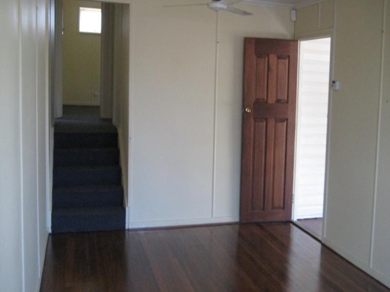 9 Flaxton Street, Acacia Ridge QLD 4110