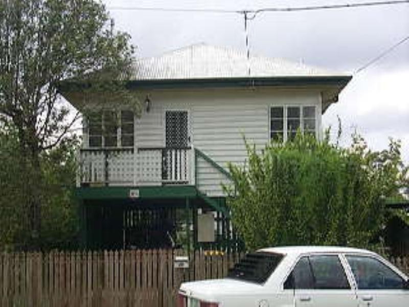 22 John Bright Street, Moorooka QLD 4105