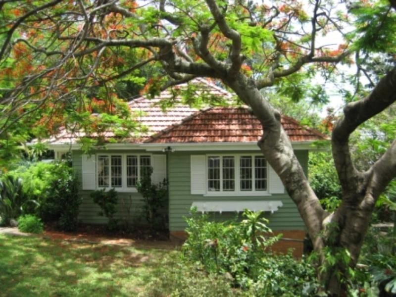 88 Cracknell Road, Annerley QLD 4103