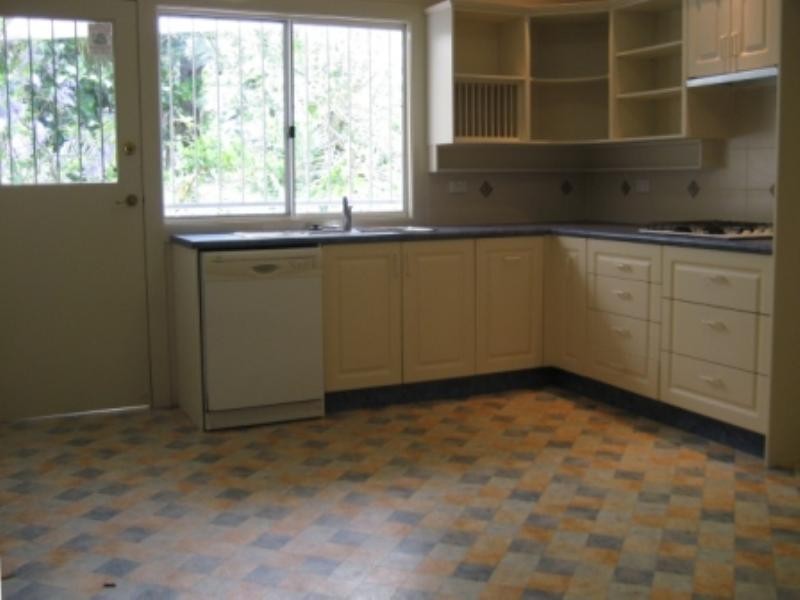 88 Cracknell Road, Annerley QLD 4103