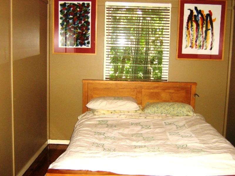 3 Robinson Street, Moorooka QLD 4105