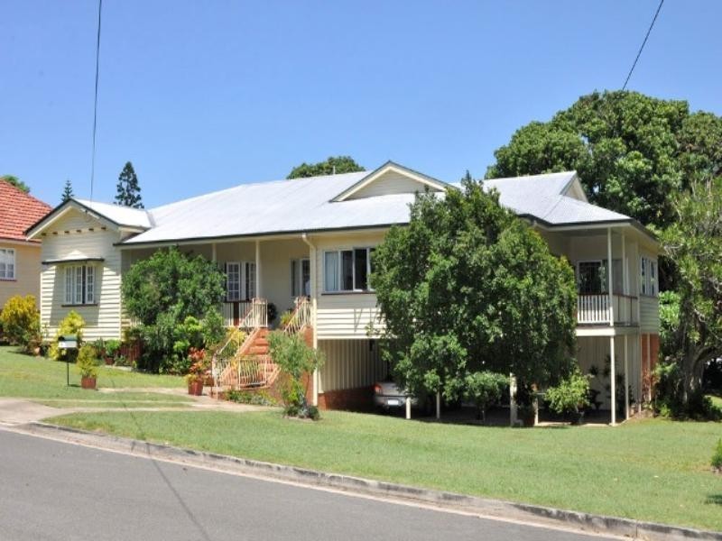 21 Weal Avenue, Tarragindi QLD 4121