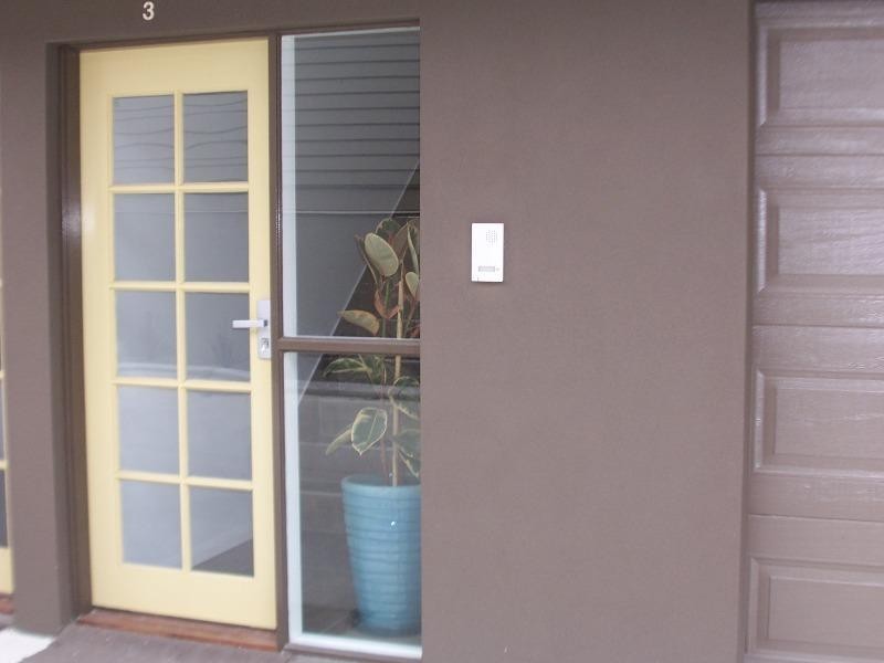 3/5 Redarc Street, Fairfield QLD 4103