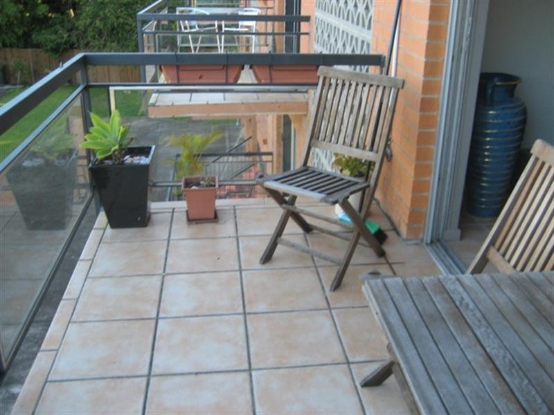 4/77 Koala Road, Moorooka QLD 4105