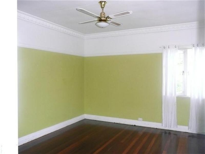 20 Dinmore Street, Moorooka QLD 4105