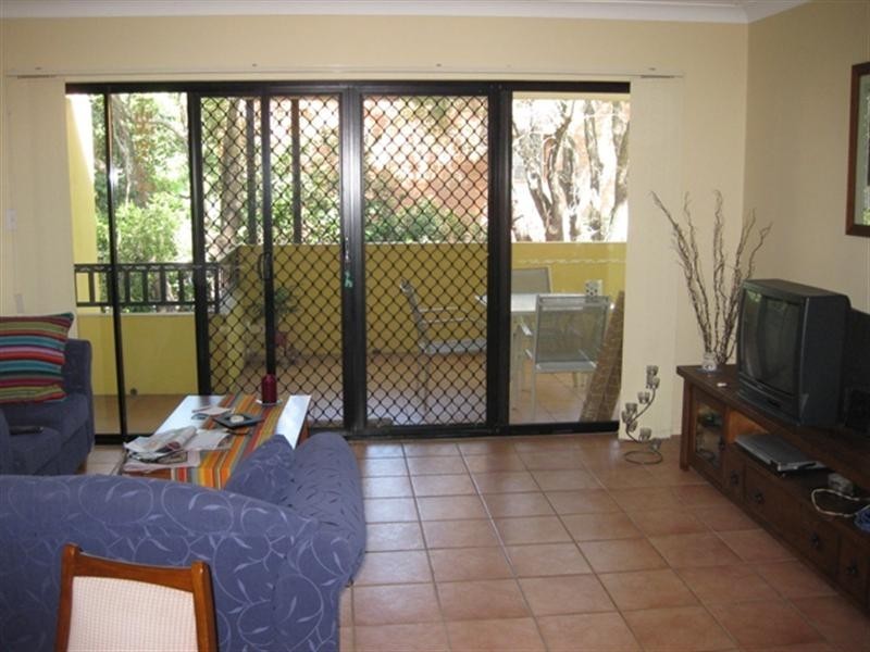 6/85 -87 Victoria Terrace, Greenslopes QLD 4120